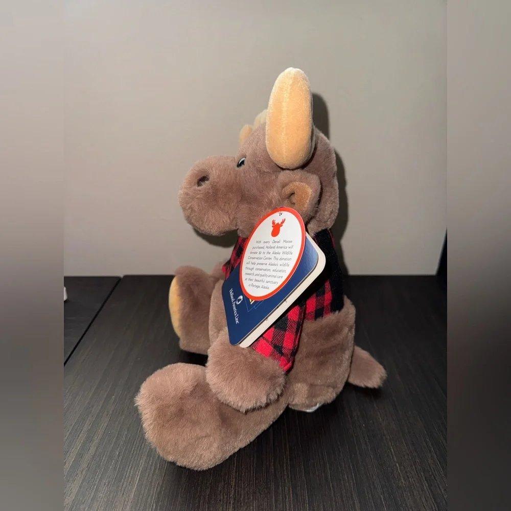 Holland America Alaska Eland The Moose Stuffed Animal Plushie - Picture 2 of 6